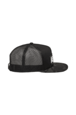 Black and grey Grand Prix Racewear trucker cap with logo, ideal for motorsport enthusiasts and racing fans.