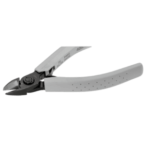 Facom Micro-Tech high capacity cutters with ergonomic handle and precision blades for professional use.