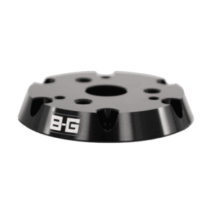 Black racing wheel spacer with 3G logo for motorsport vehicles, designed for optimal fit and performance.
