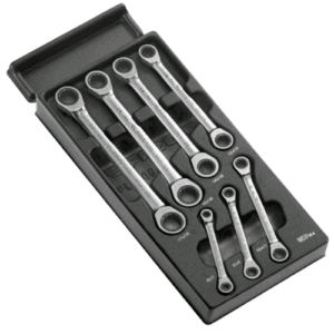 Set of Facom metric straight ratchet ring wrenches in heat formed tray for automotive and mechanical use.